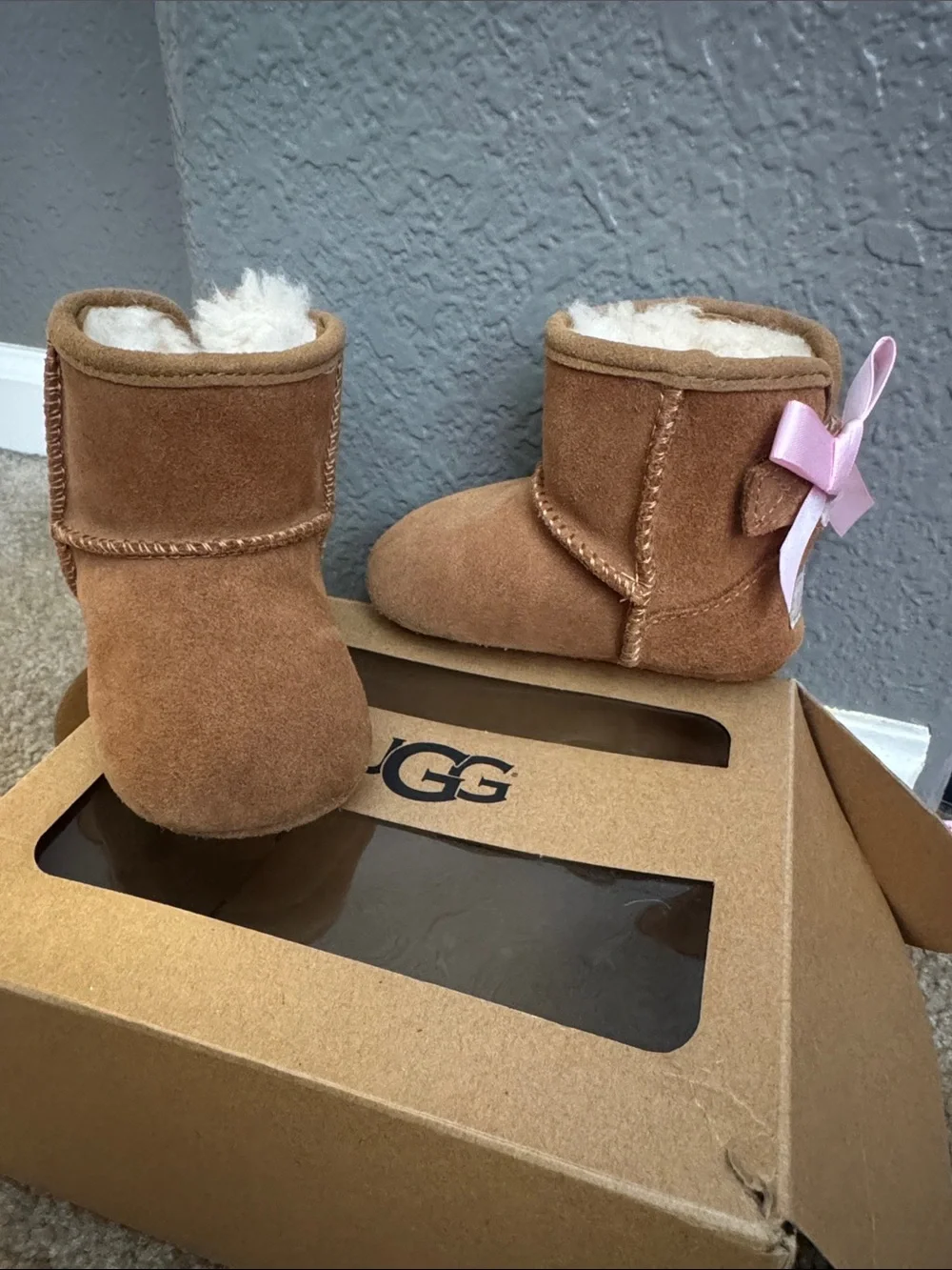 UGG chestnut suede